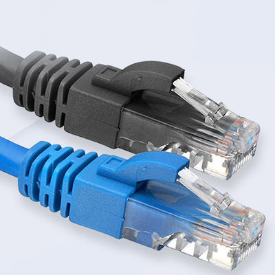 Câble Cat6A 24AWG examiné de cuivre pur non protégé de réseau de la catégorie 6